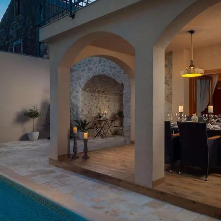Kameni Dvori Holiday home