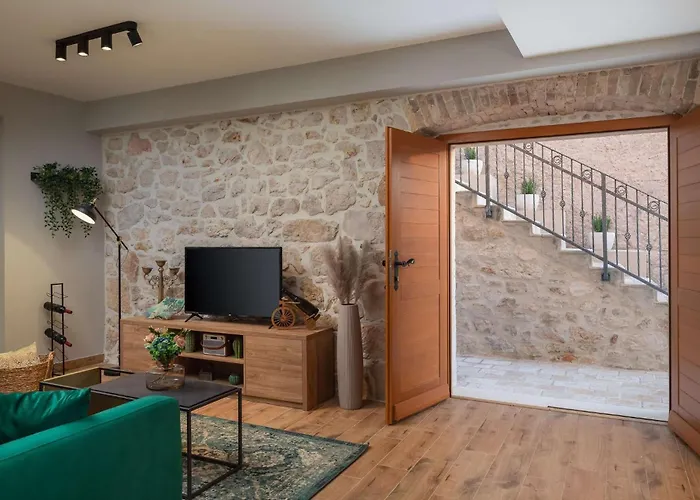Holiday home Kameni Dvori Sveti Filip i Jakov